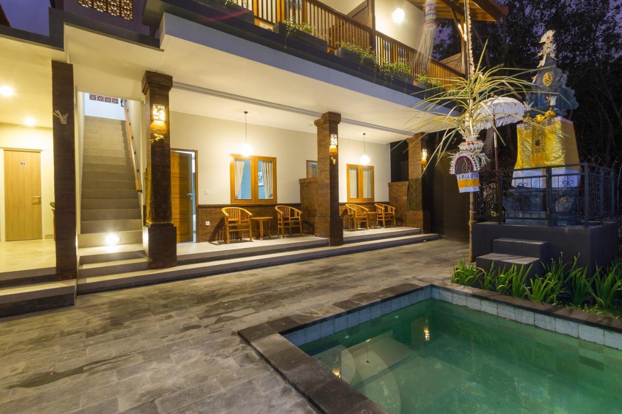 The Uma Guesthouse Canggu Esterno foto